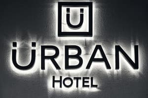 Urban Hotel 4