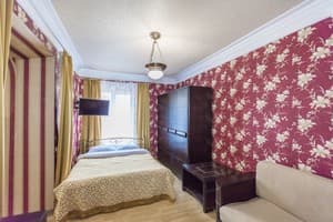 White House ул. Театральная, 5 15