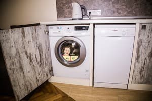 White House ул. Театральная, 5 14