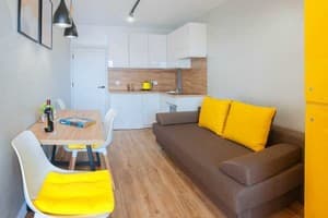 Зелена в новобудові, велика 7