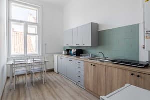 на Коперника 11 6