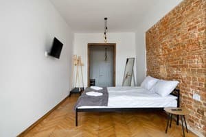 на Площади Рынок 3 5